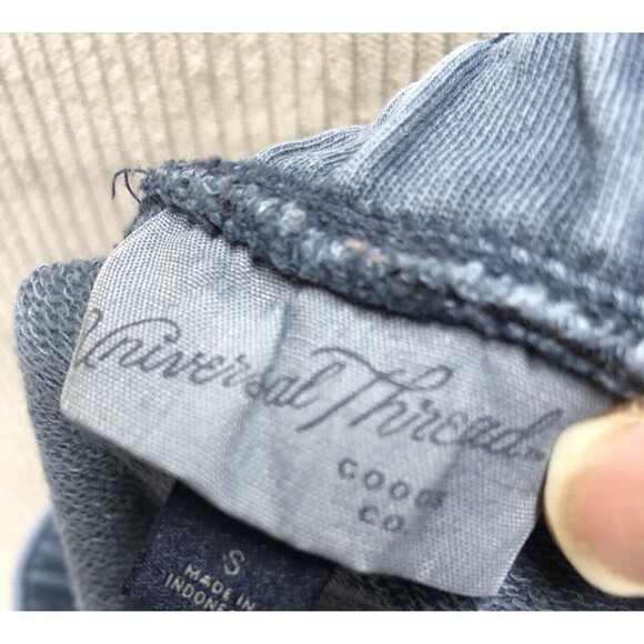 Universal Threads Cut Off Cotton Shorts Size Small Blue Distress Athletic - Picture 9 of 11